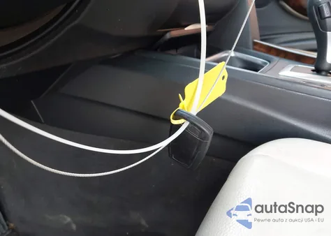 2015 BMW 328I xDrive из США, поврежденный, VIN WBA3B5G59FNS13060